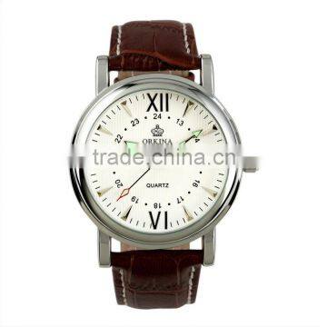 New Men Casual Beige Dial Leather Strap Quartz Wrist Watch