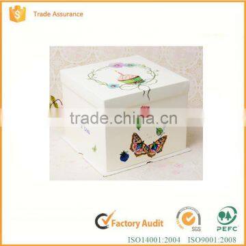 Wholesale low price high quality custom printed paper design bakery cake box