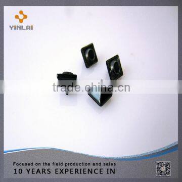 China Metal Brass Carving Rivets For Bags photo-2