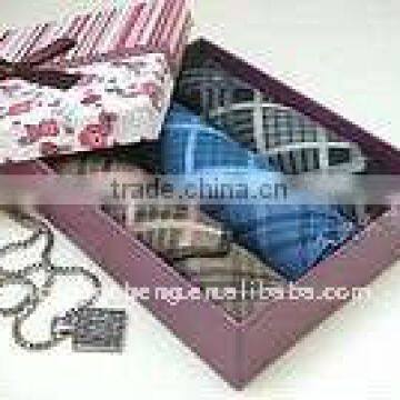 gift box handkerchief