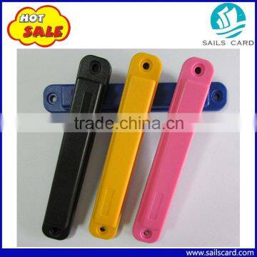 Long read range UHF RFID anti metal tag for asset tracking                        
                                                Quality Choice