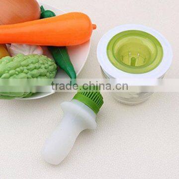 Silicone Basting Brush Oil Dispenser - 11 Oz / 320 ml photo-4