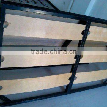 Metal tube bed frame with poplar slats