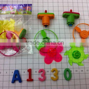 DIY TOYS new plastic toy, new kids toys for 2015, very cheap china plastic toy.mini top toys