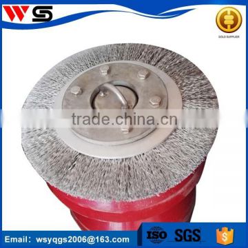 hard wire bristle brush for pigging system