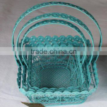 Set of three metal wire storage basket with handle