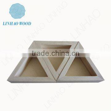 Small printed triangle packaging box
