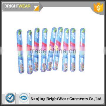 Wholesale custom high quality wristbands slap band