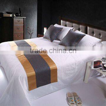 Bed tail towel