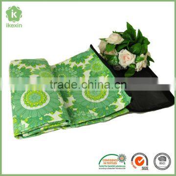 Wholesale Non-Toxic Hemmed Printed Fleece Picnic Blanket