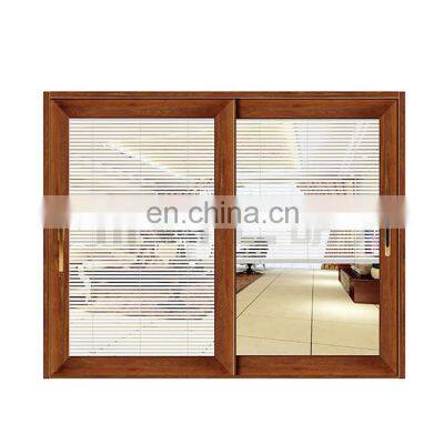 Heavy sliding doors are suitable for separating offices from stores in shopping malls