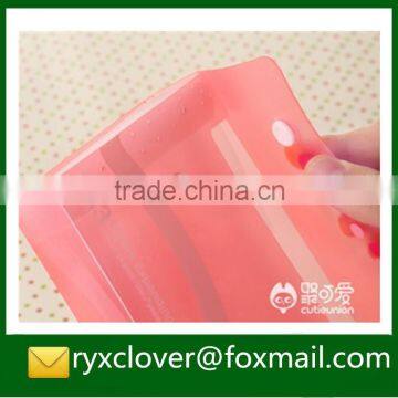 Small Clear Plastic Expandable Button File Folders photo-3