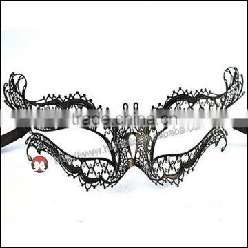 picturesque Filigree Mask Brilliant Rhinestones wedding decoration