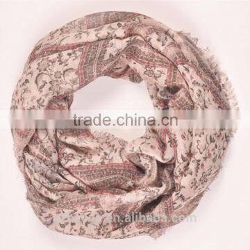 Hot polyester chequer& floral print infinity scarf with tassel