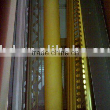 Aluminum carpet strip