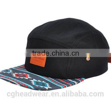 China hot sale fashion 5 panel hat/ snapback hat/ custom 5 panel camp cap