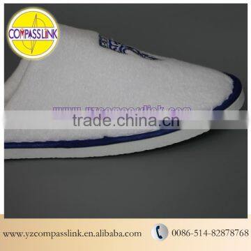 yangzhou hotel amenities wholesale slippers for hotel