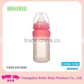 Best sell high quality low price 8oz240ml silicone feeding bottle for baby wholesale