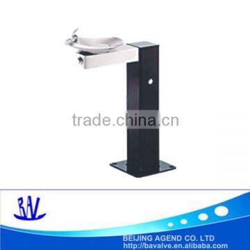 2015 hot selling outdoor modern drinking water fountains