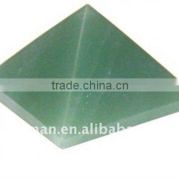 60x45mm aventurine natural gemstone pyramid