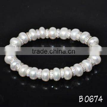 Exquisite Jewelry Designs Adjustable Plastic Pearl Love Bracelet photo-5
