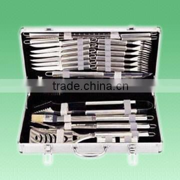 24-Piece Stainless Steel Barbecue Set With Aluminum Case