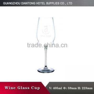 Elegant White Wine Glass For Wedding Party