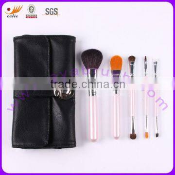 5Pcs Mini Cosmetic Brush Set With Pouch