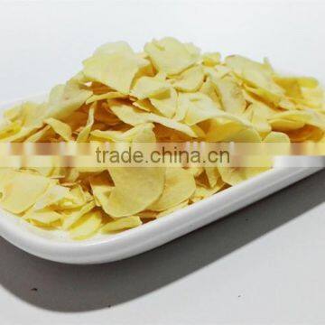 Dehydrated Peeled Garlic Flakes /Granules
