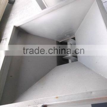 Hydraulic Round Vertical Plastic PET PVC PP ABS Extractor Dewatering Machine photo-5