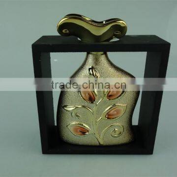 Cheap Ceramic&Porcelain Vases,Gold and silver Vases with frame,wholesales flower vase