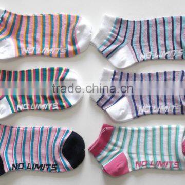 Latest women colorful socks with custom logo stocks