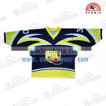 Custom-made Sublimation Printed Polyester Ice Hockey Jersey Wholesale photo-3