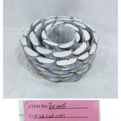 Wood Block Nailed Basket photo-4