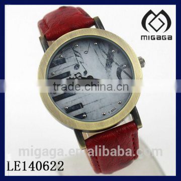 vintage red leather strap quartz watch with piano dial*vintage piano dial face watch