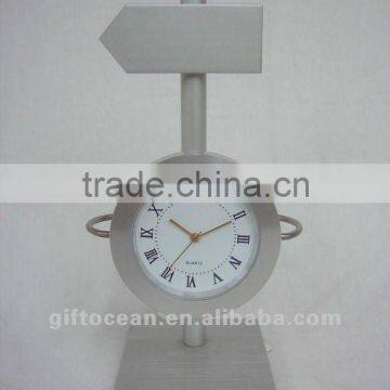 aluminum art metal desk clock,guideboard metal crafts table clock