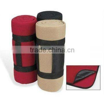 100% polyester fleece waterproof travell fleece blanket with carry handle