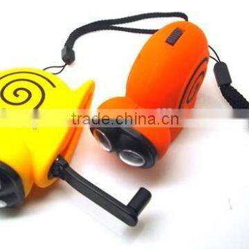 Hand crank animal shape dynamo charger