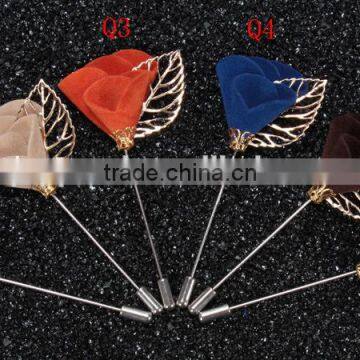 Lapel Pin Urban Diseno Red Velvet Flower Gold Petal Lapel photo-3