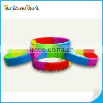 promotional fashion silicone wristband as a gift for the souvenir