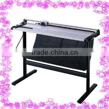Paper rolling cutting machine