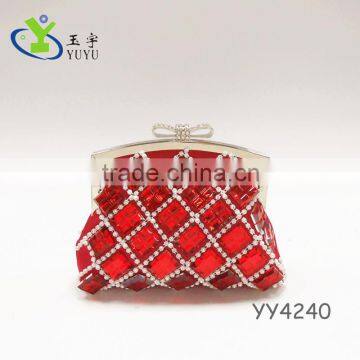 BOW FRAME DIAMOND OVERALL EVENING BAG