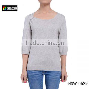 Ladies Plain Grey Pullover, Women Latest Design Pullover Sweater