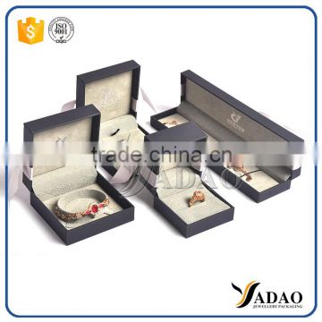 High quality flip top customized plastic box design with various styles