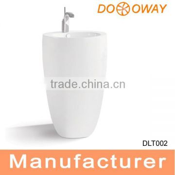 Bathroom free standing one piece ceramic basin DLT002