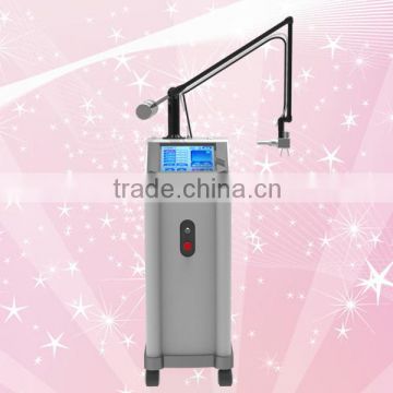 Portable 40w Scar Acne Removal Skin Resurfacing Laser Equipment Rf Fractional Co2 Laser Beauty Equipment Vaginal Rejuvenation Shrink Trichopore