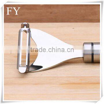 High Quality Stainless Steel Fruit and Vegetable Potato Peeler photo-4
