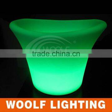 Indoor and Outdoor IP65 Waterproof Level Color Changing Plastic Led Flower Pots Light up Pots Lighting Pot photo-3