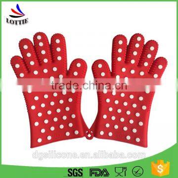 Kitchen Tools and Uses Smoking Grilling Silicone BBQ Gloves Grill Set five finger shape silicone glove