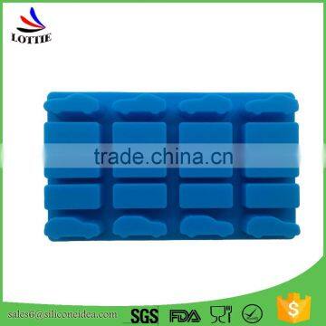 China Manufacturers Eco-friendly Silicone Ice Cube Tary Making Ice Block Mold photo-2